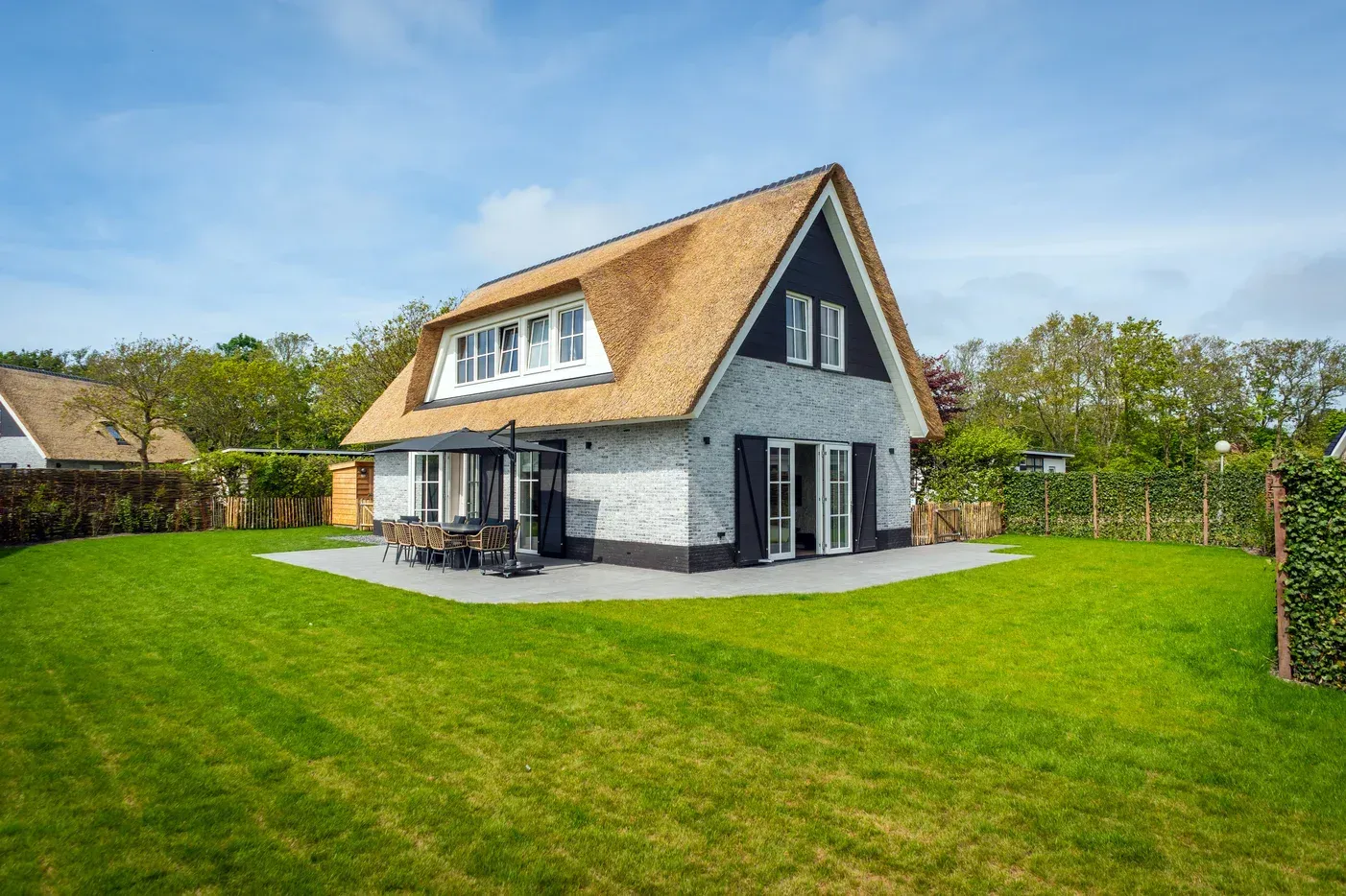 StefanKrofft_10-05-2024_So_What_nieuwe_villas_44_.webp